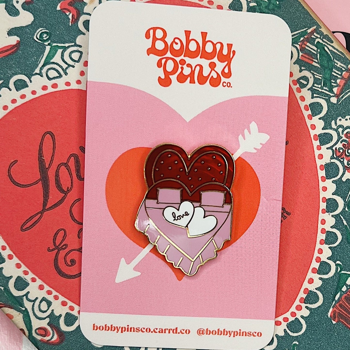 Love Bed Pin